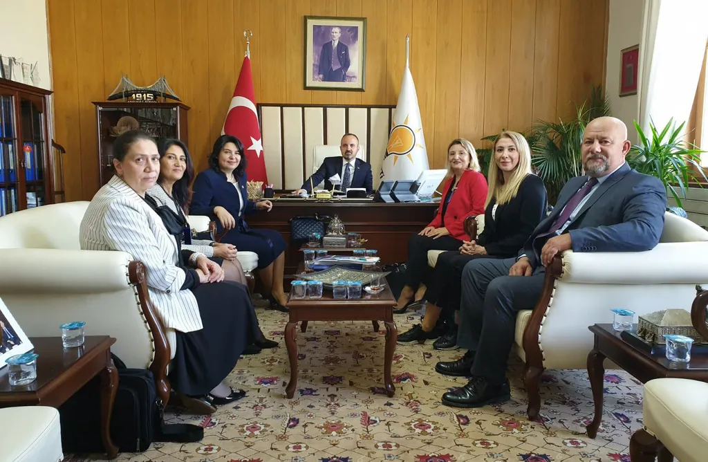 AHESEN MİLLETVEKİLERİMİZLE GÖRÜŞMELERE BAŞLADI