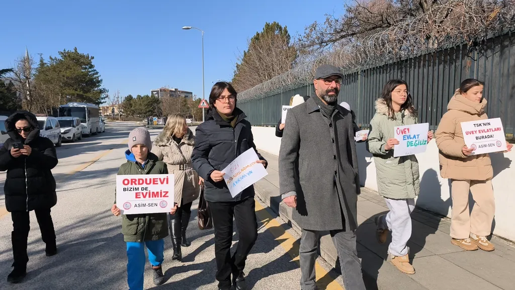 Etiler Orduevi'ne Çocuklarımızla Gittik: Ayrımcılığa Son! - Gorsel 2