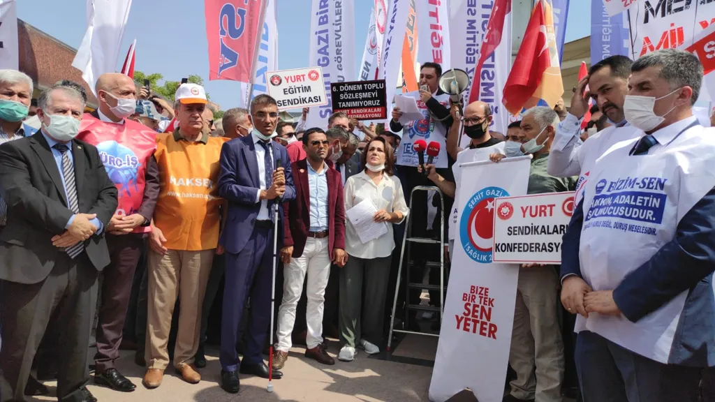 Toplu Sözleşmeyi Kınama Basın Açıklaması